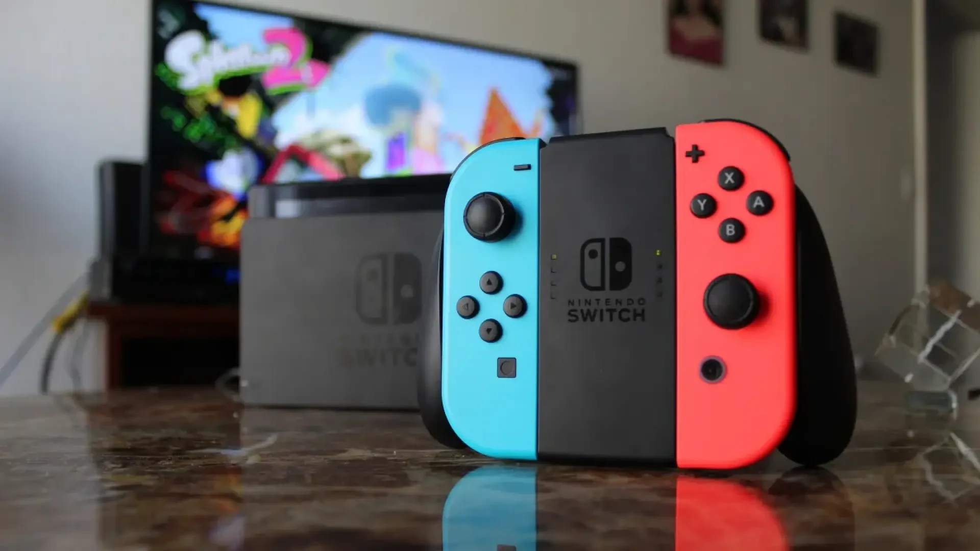 Queremos la Nintendo Switch 2, pero ahora el modelo OLED está 120 euros más barato 