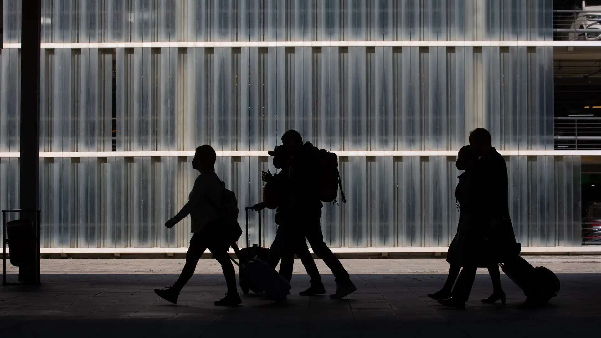 Fue capaz de esconder 121 joyas en sus glúteos para pasar el control en el aeropuerto de El Prat, pero la Guardia Civil le pilló