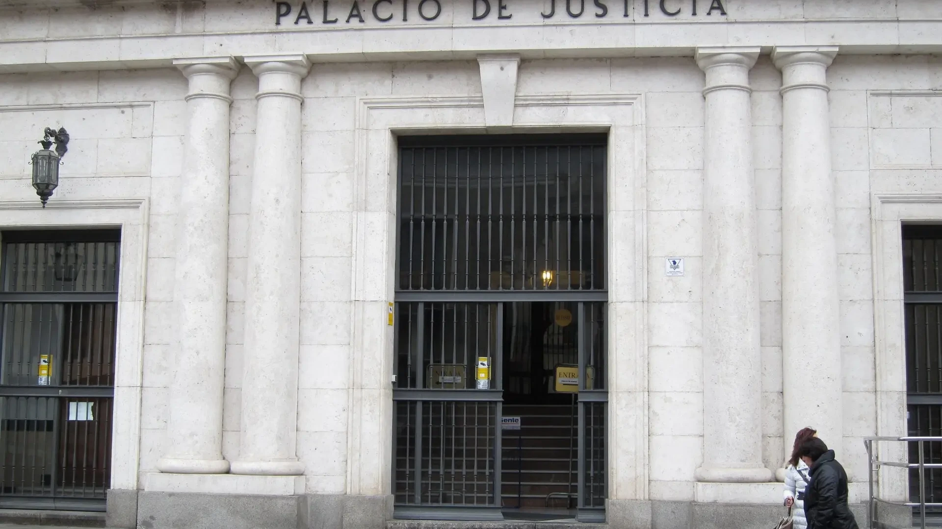 Nueve años de cárcel para un profesor por agredir sexualmente a una menor en clases particulares 
