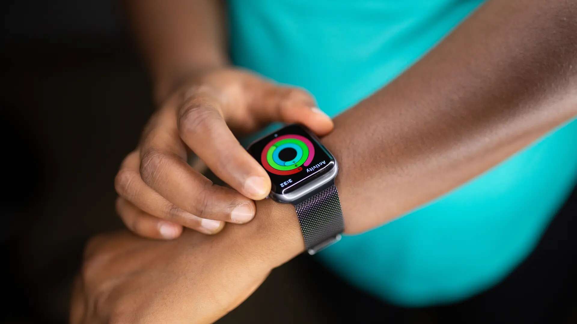 Expertos advierten que esta función en un smartwatch es perjudicial para la salud