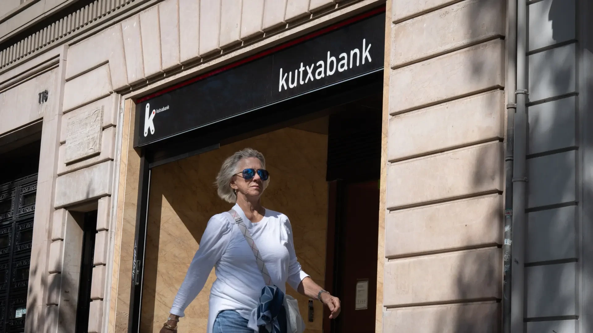 El banco que regala hasta 600€ por la domiciliación de la nómina durante 2025
