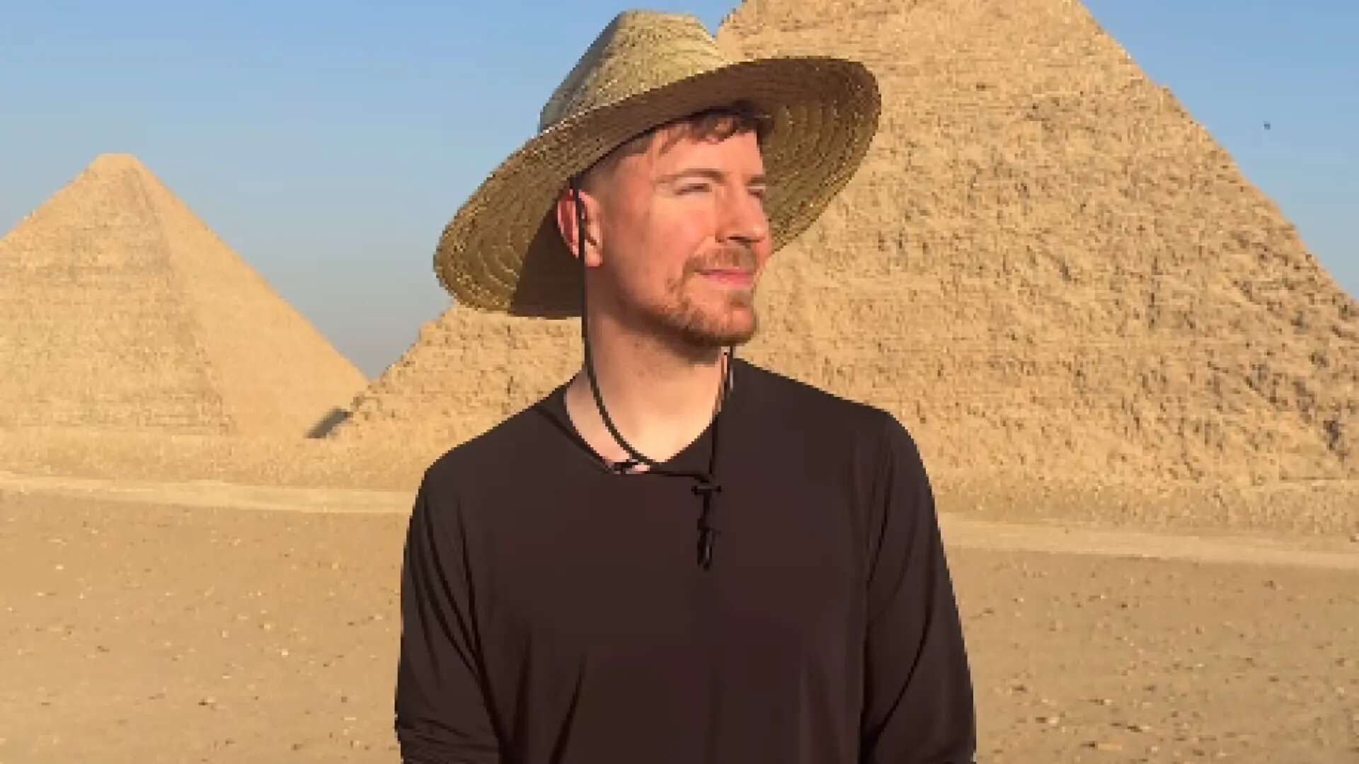 MrBeast 'alquila' las pirámides de Egipto para grabar uno de sus vídeos