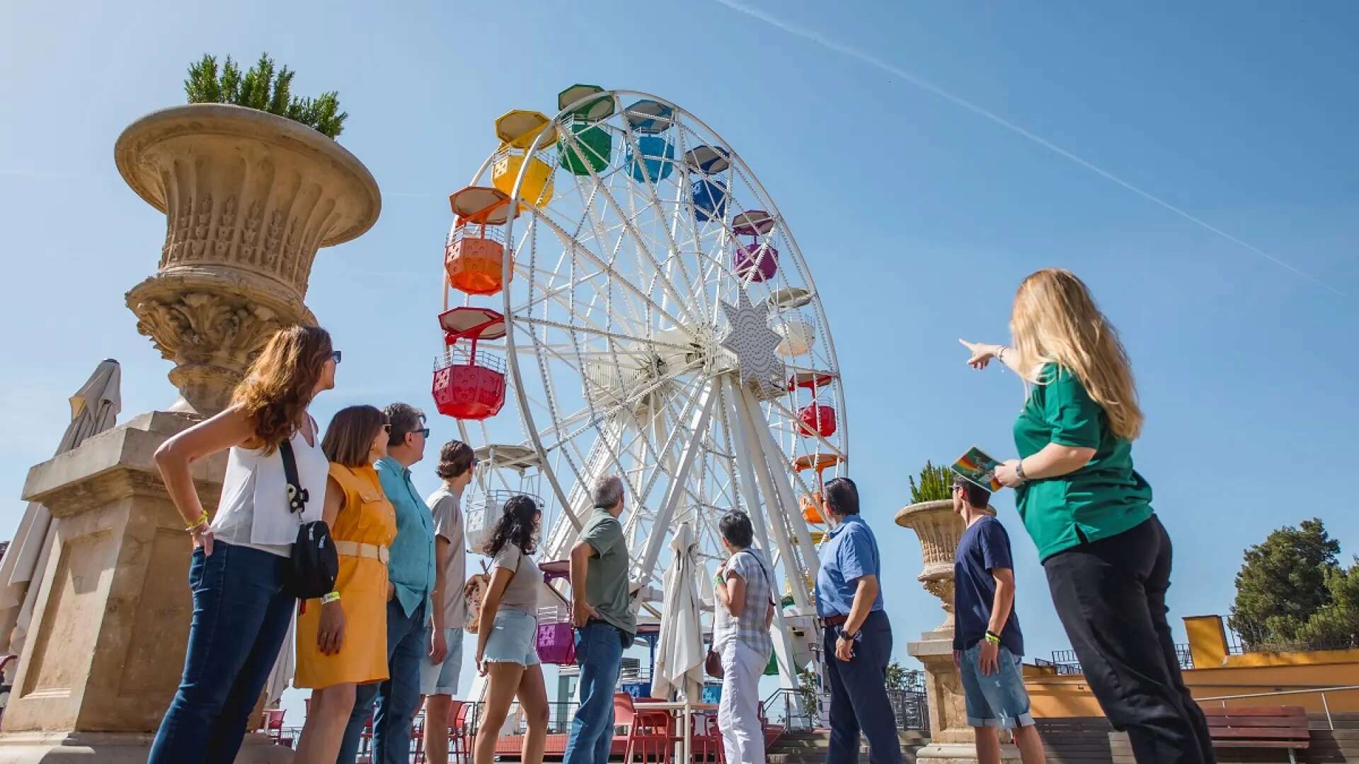 Entrar al Tibidabo será casi gratis este viernes para quienes lleguen antes de las 11 horas porque habrán contribuido a la paz