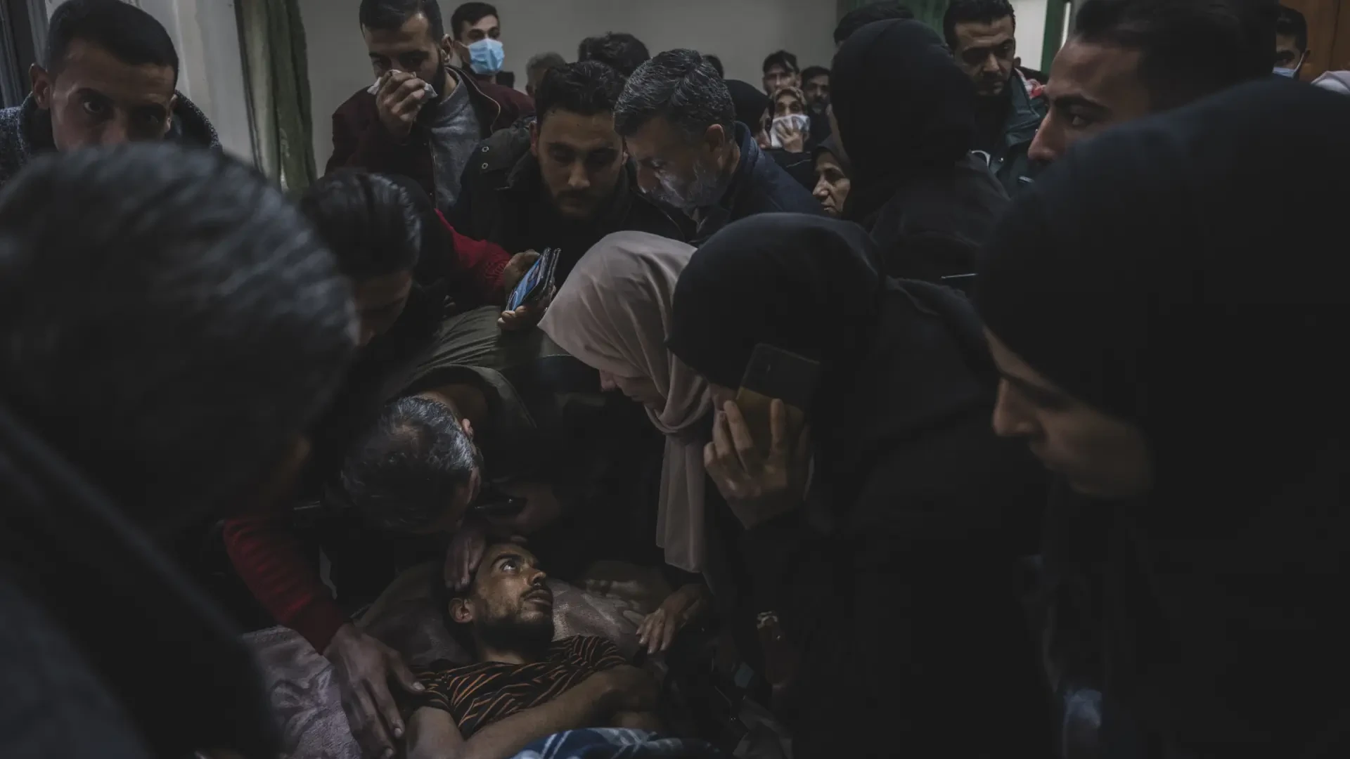 Dos fotógrafos españoles se hacen hueco entre los premiados del World Press Photo