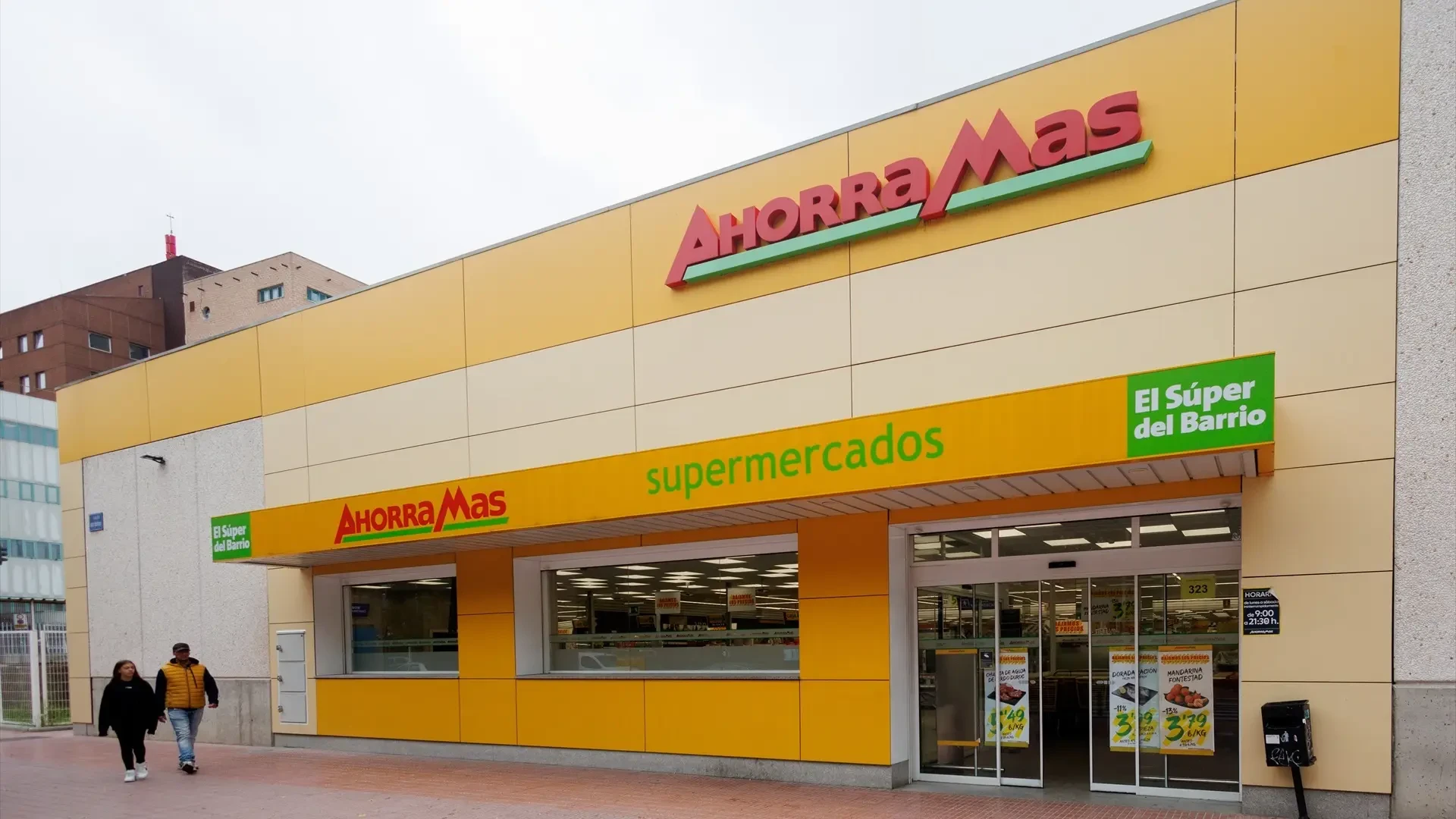 Ahorramas, Covirán, Froiz o Dinosol... los súper regionales plantan cara con más 10.000 tiendas