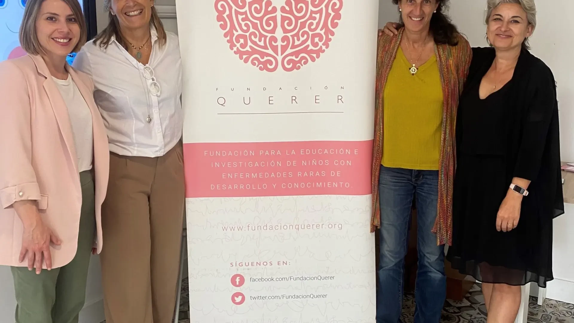 Mariángela Tabone y Montserrat Diéguez: 