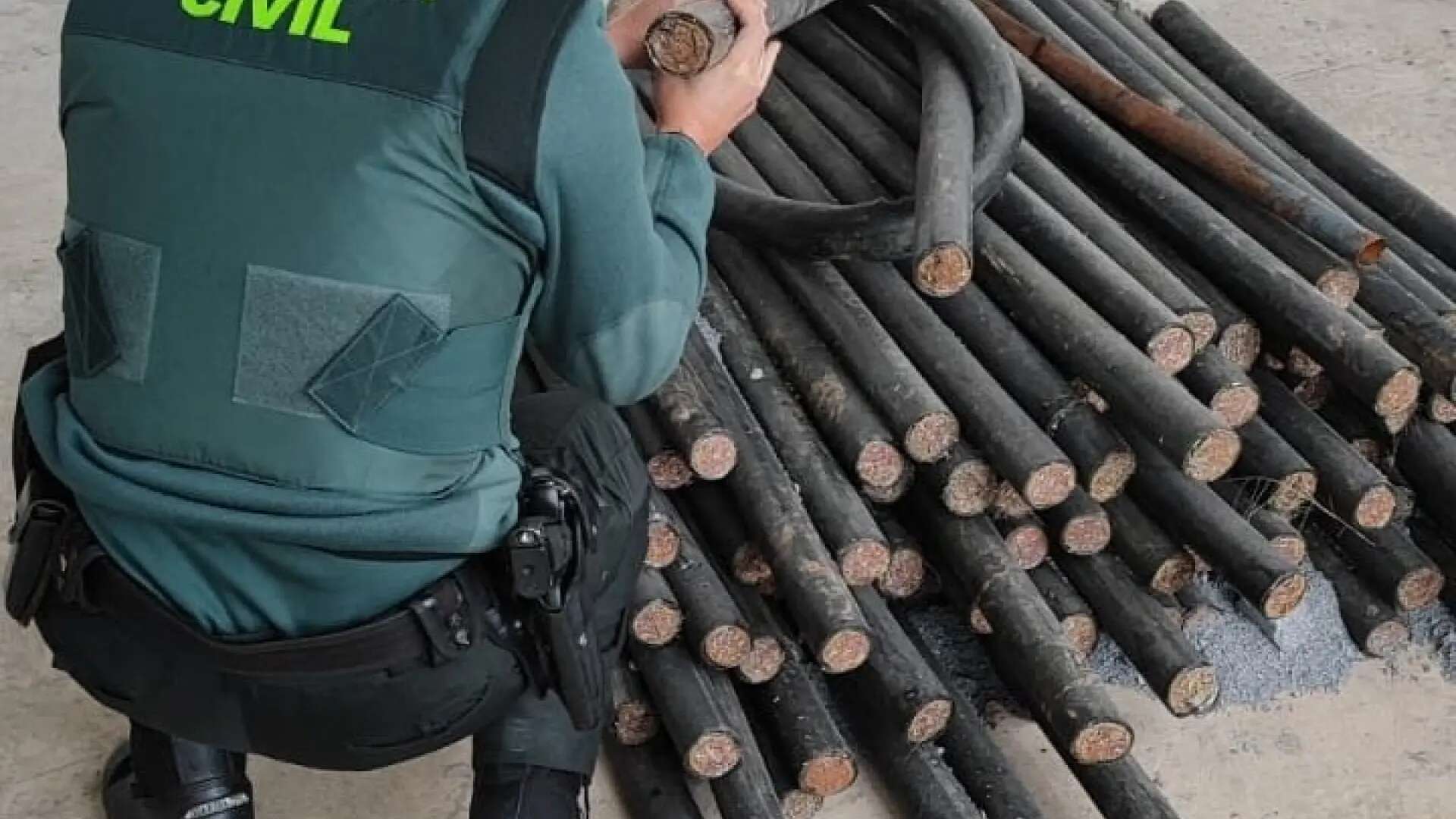 Dos detenidos por el robo de más de 2.300 kilos de cobre en empresas de Navarra