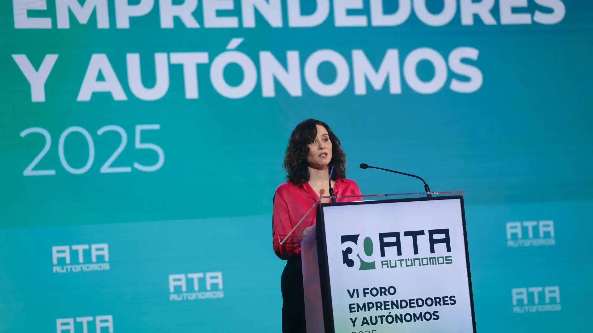 Ayuso sitúa 