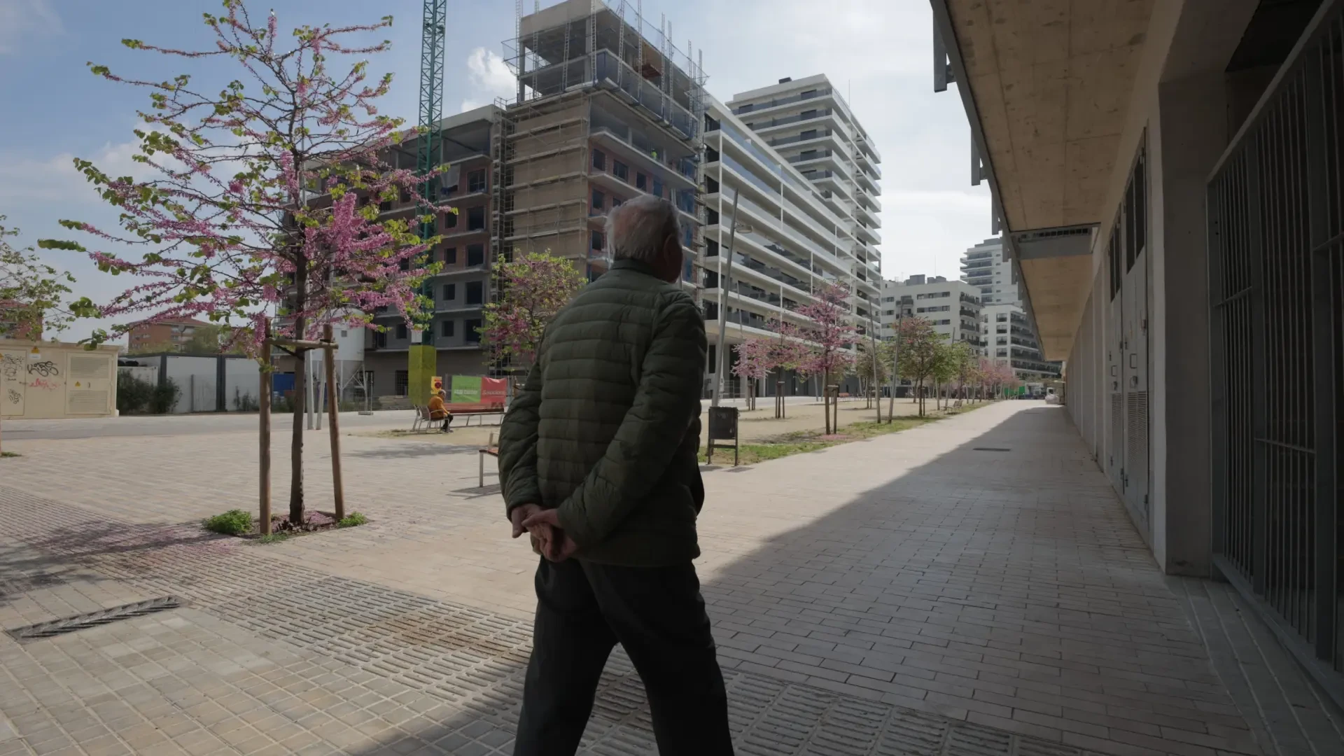 Cataluña impulsa la rehabilitación de 919 viviendas públicas con una inversión de 24,6 millones de euros