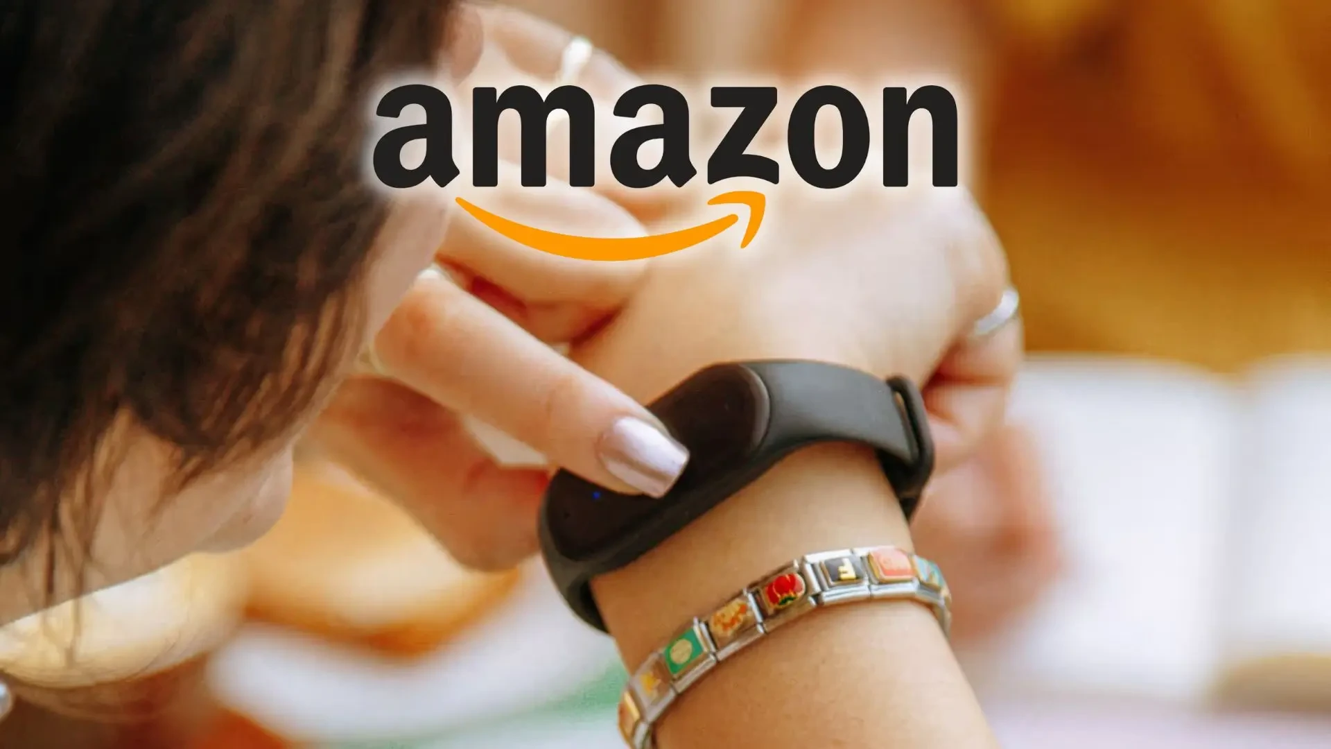 Amazon te escuchará desde tu muñeca: compra Bee, la pulsera con IA que entiende todo lo que dices