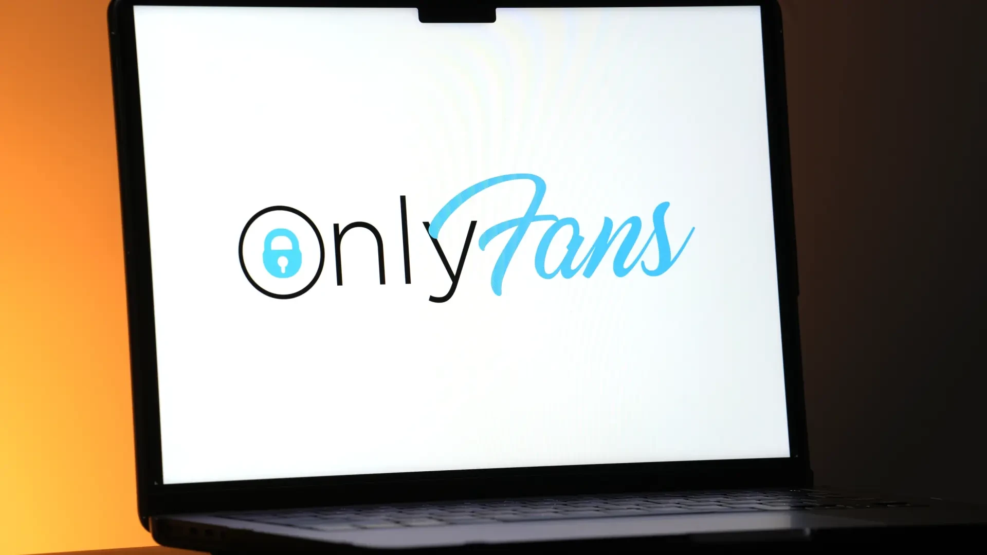 OnlyFans, en el punto de mira: este país castigará con cárcel a quienes paguen por su contenido