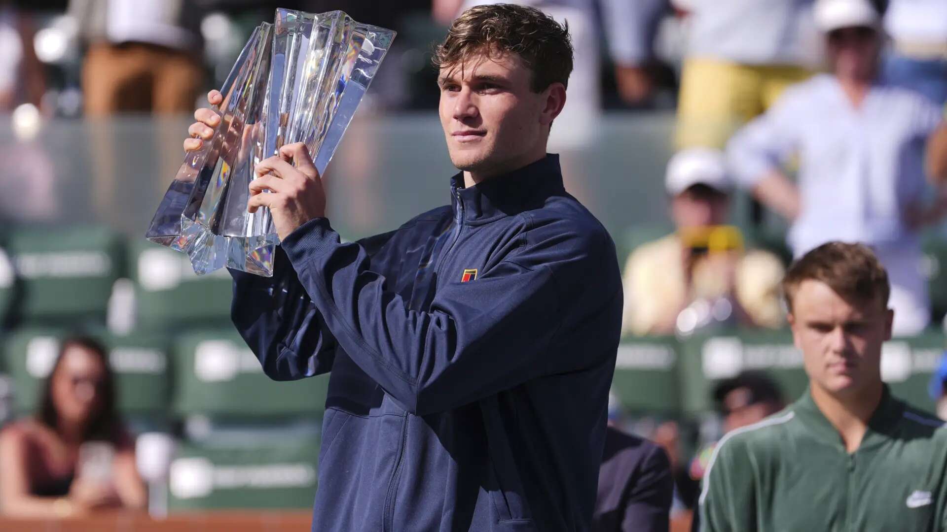 El británico Jack Draper fulmina al danés Holger Rune y conquista el Indian Wells