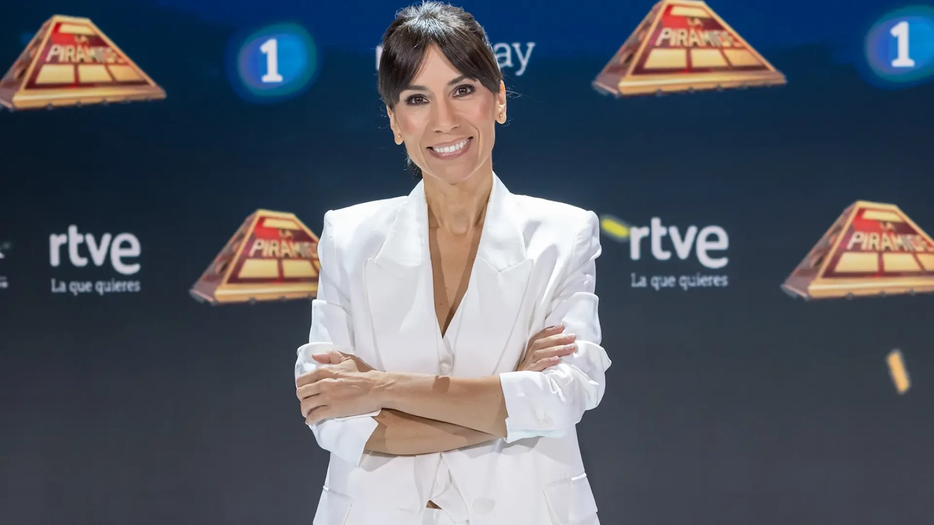 La 1 estrena 'La pirámide', un concurso presentado por Itziar Miranda y que contará con Joaquín Reyes y Anabel Alonso