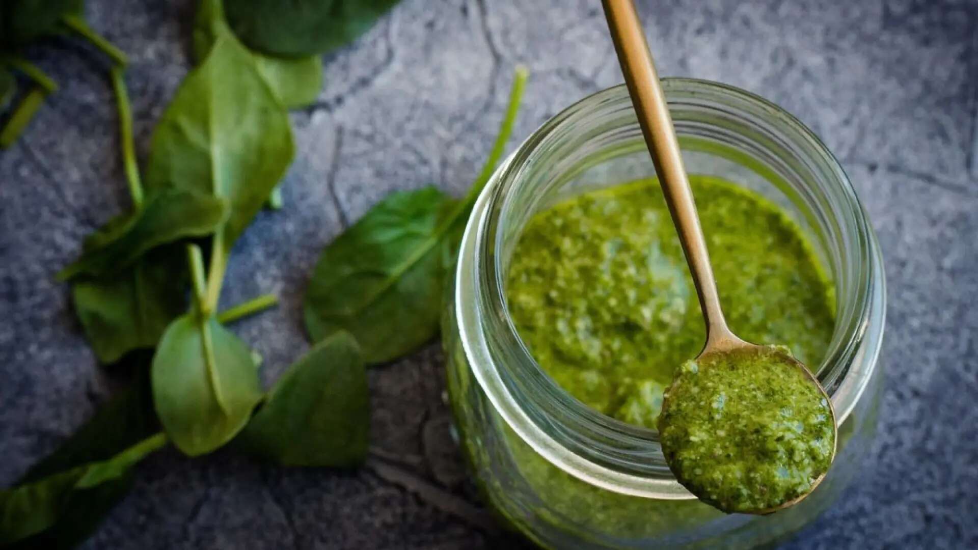 El secreto mejor guardado del pesto: lo que una chef italiana recomienda para que no se oxide ni se vuelva amargo