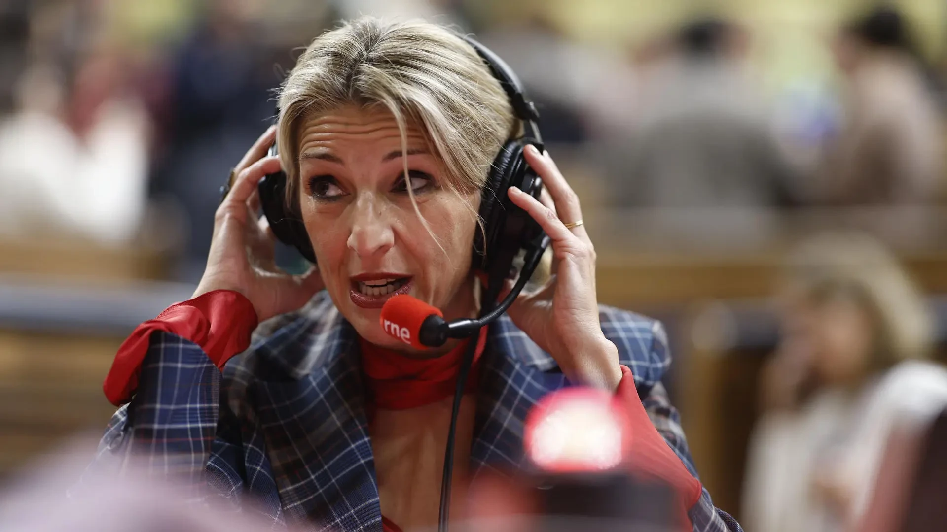 Ni SMI ni reducción de jornada laboral: Yolanda Díaz espera aprobar el estatuto del becario en 2025