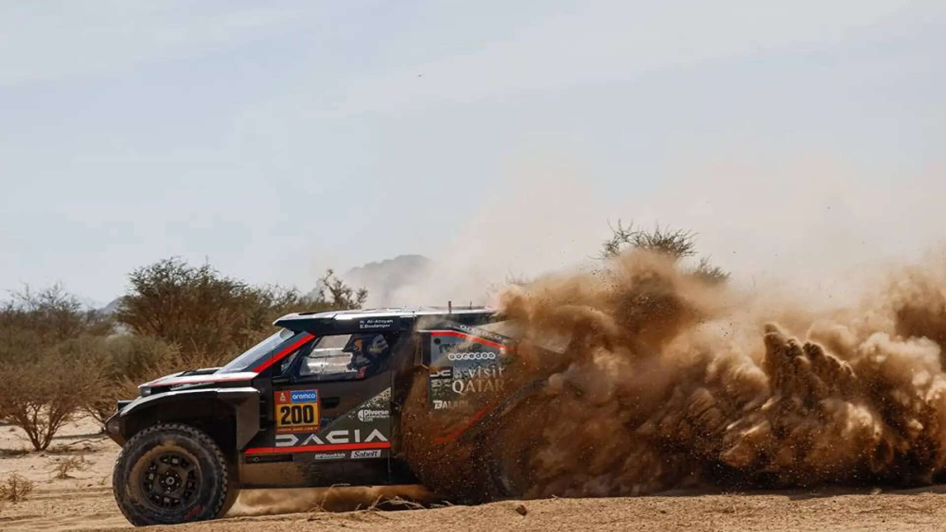 Carlos Sainz busca su quinto Dakar en una edición que rebosa de incógnitas