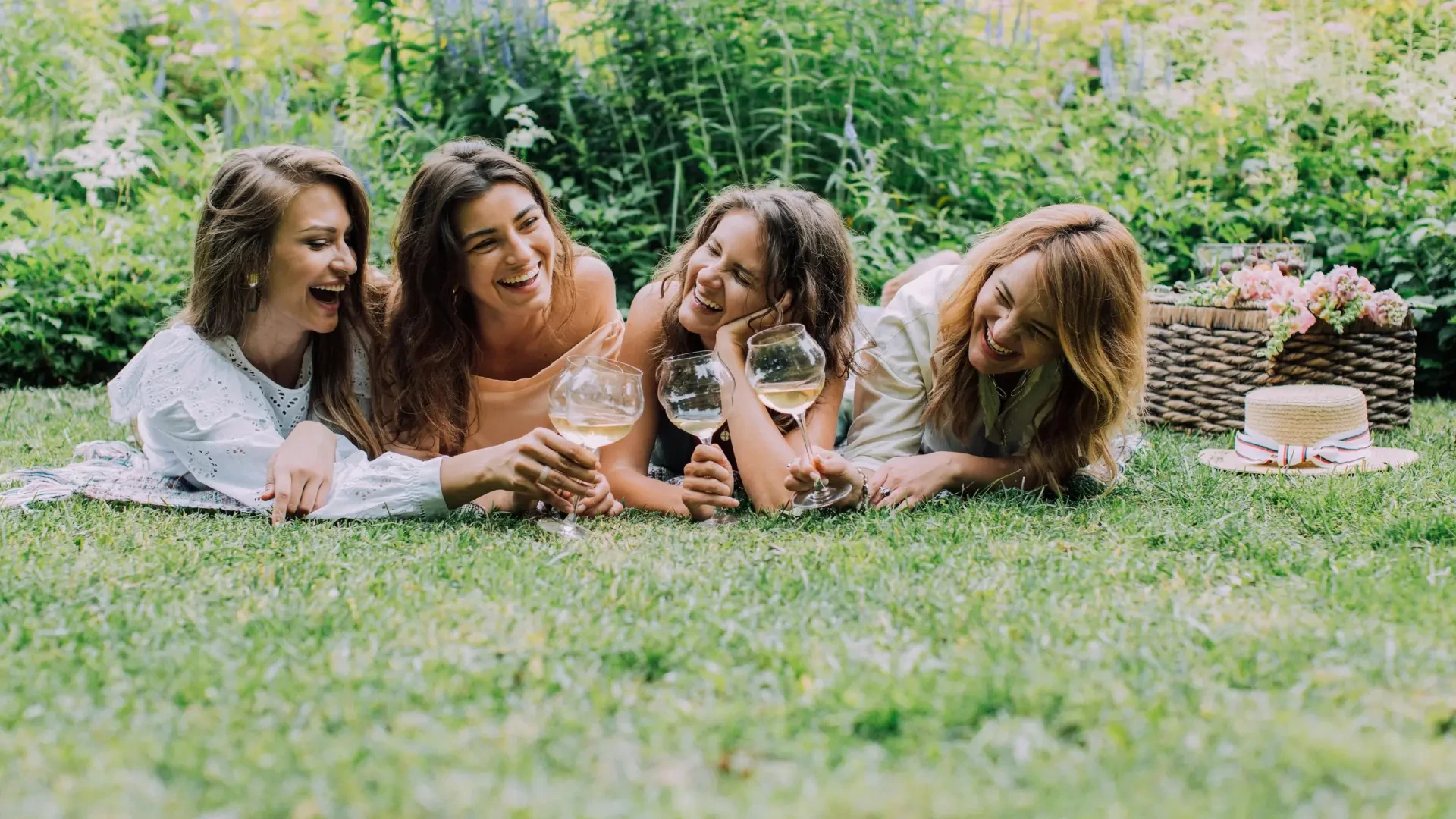 Esta es la clave para ser más feliz, más inteligente y envejecer mejor, según un neurocientífico