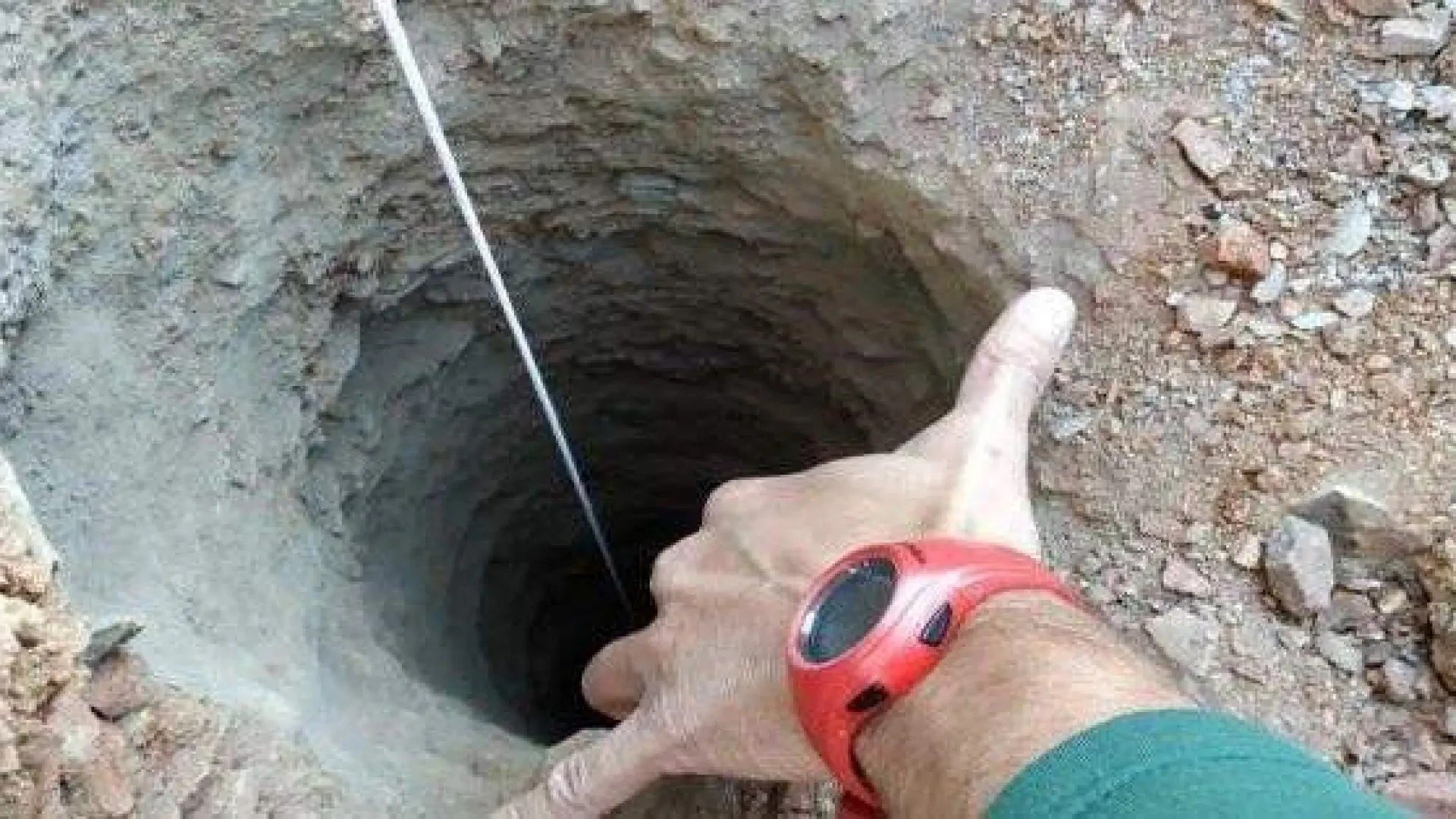 La Guardia Civil condecora al ingeniero que coordinó el rescate del niño Julen en Totalán