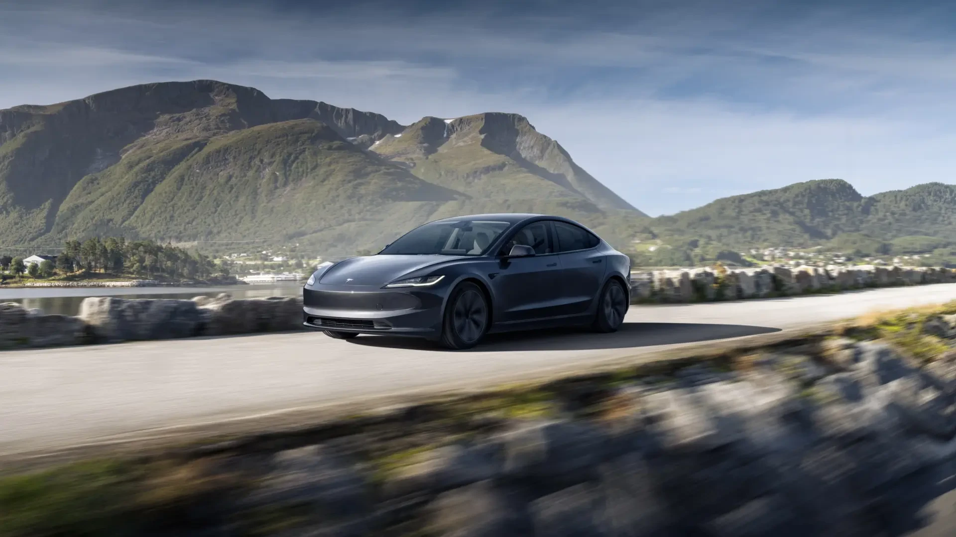 ¿Un Tesla por 25.000 euros? Rebaja histórica para los Model 3 que durará hasta septiembre