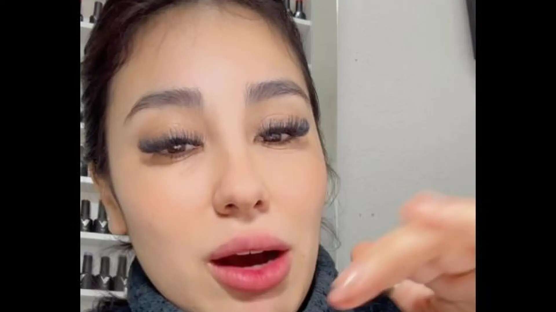 Muere la 'influencer' Asli Fernández a los 29 años por una cirugía estética mal practicada: 