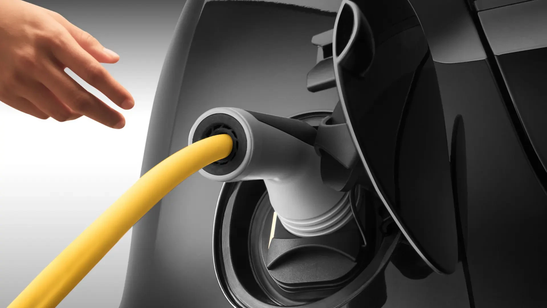 ¿Piensas en cambiar de coche? Estos son los dos eléctricos urbanos más baratos
