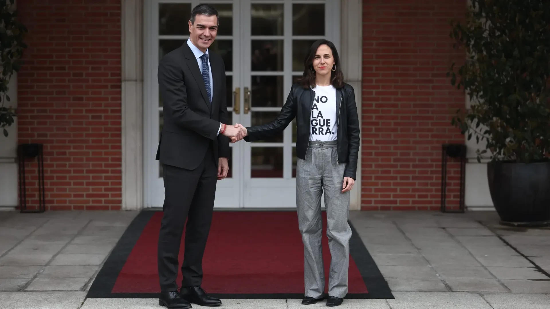 Podemos acusa a Sánchez de 
