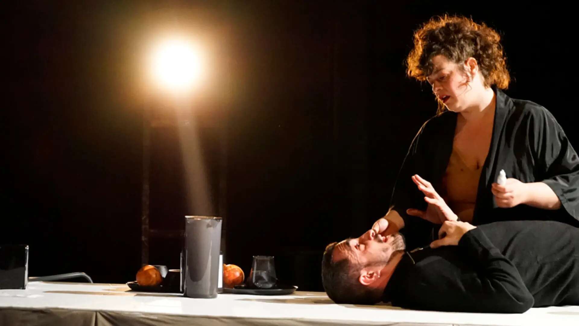 'Murmullo', segunda parte de un tríptico sobre la vida, se estrena en el teatro de Cuarta Pared para mezclar lo real y lo onírico