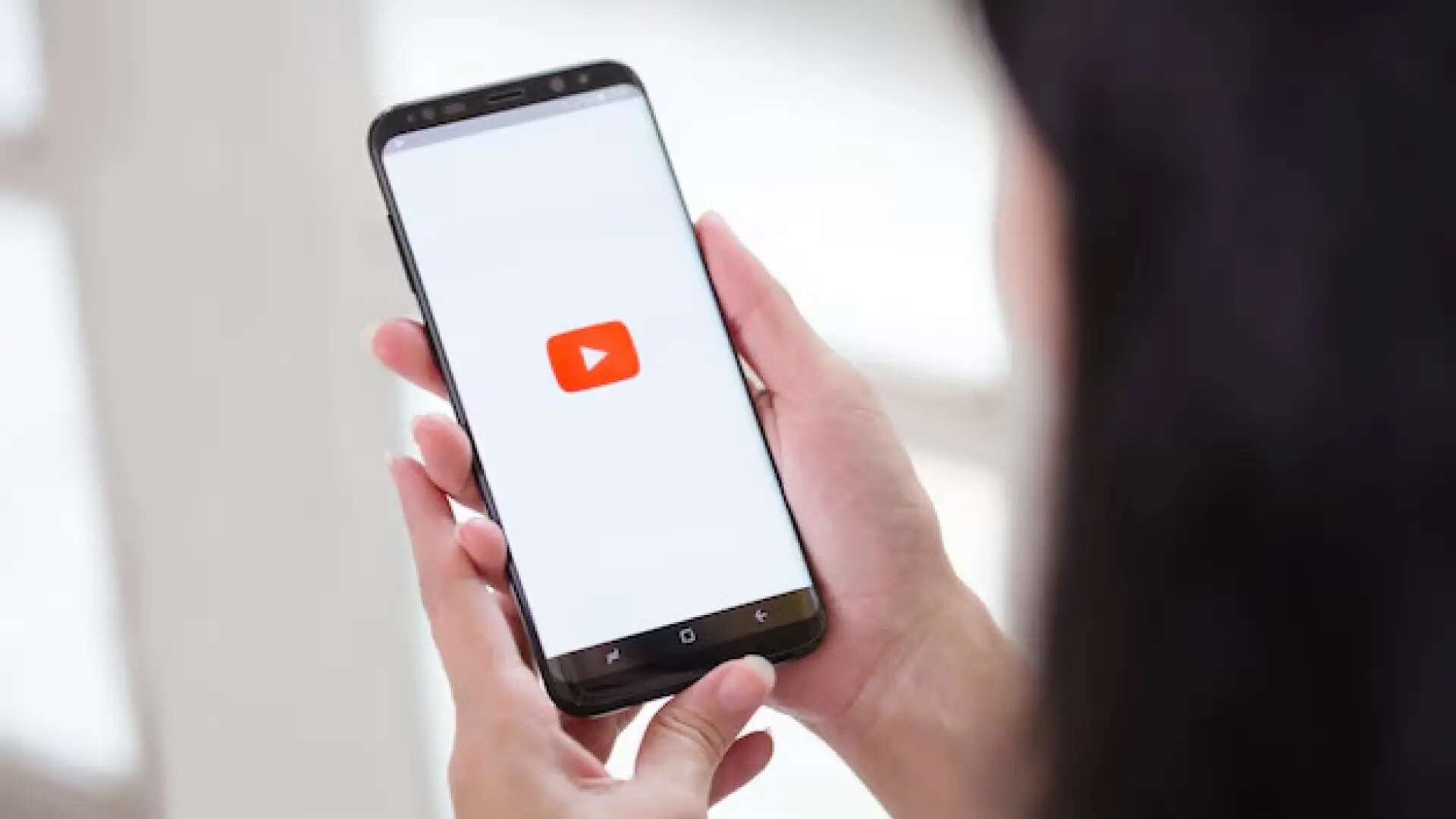 YouTube quiere acabar con el 'clickbait': la plataforma eliminará tus vídeos si usas esta técnica