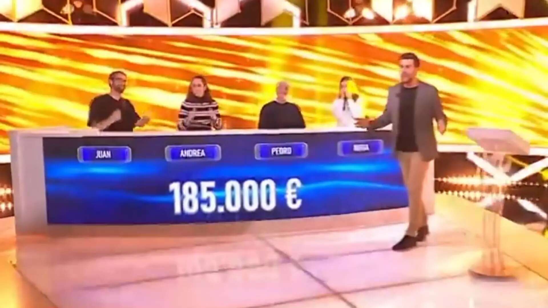 Andrea, Juan, Nuria y Pedro se llevan el premio más alto de la historia de 'El Cazador'