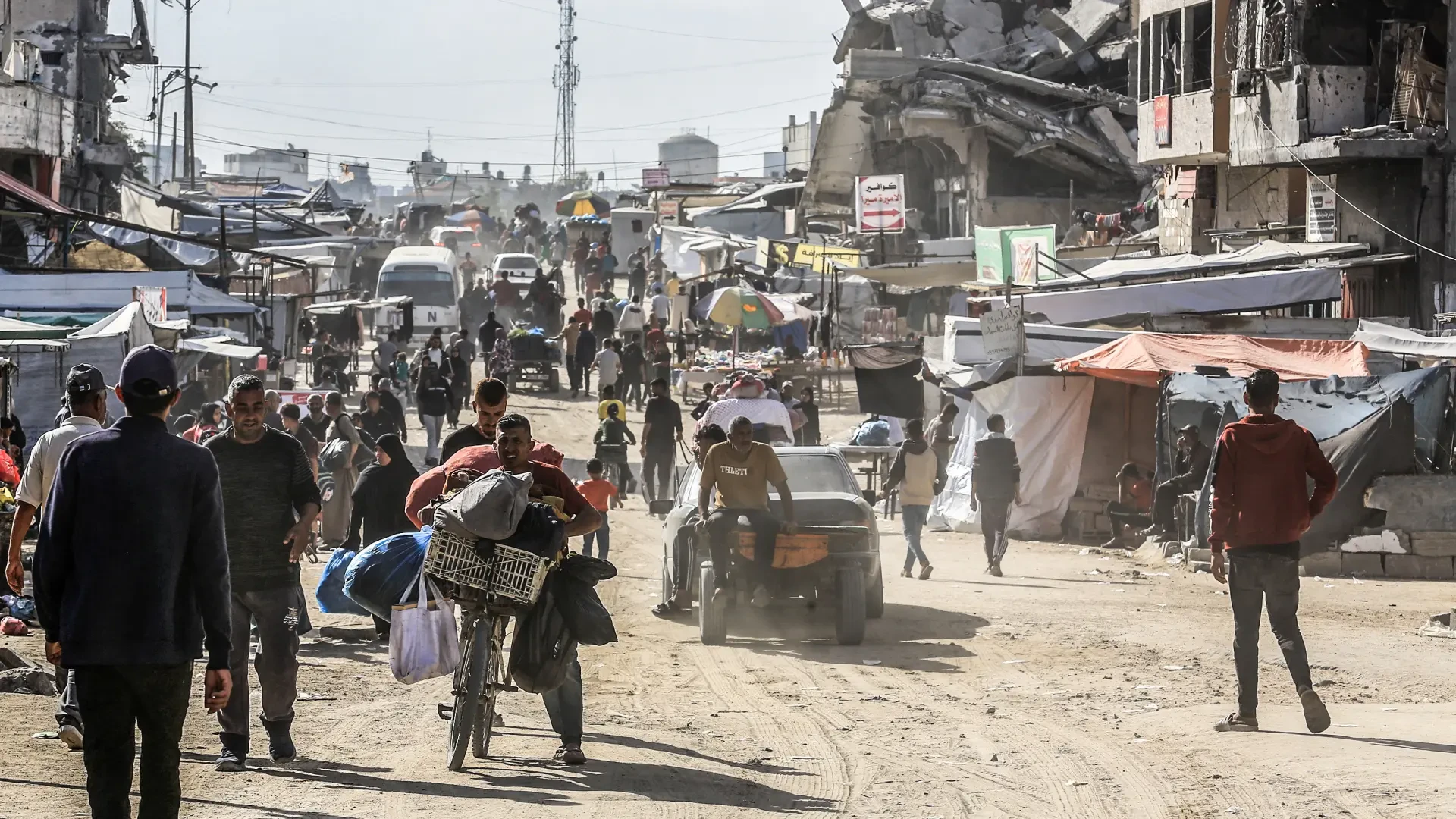 Israel crea un nuevo corredor en Gaza que divide en dos la ciudad de Jan Yunis y amplía su control del sur de Gaza
