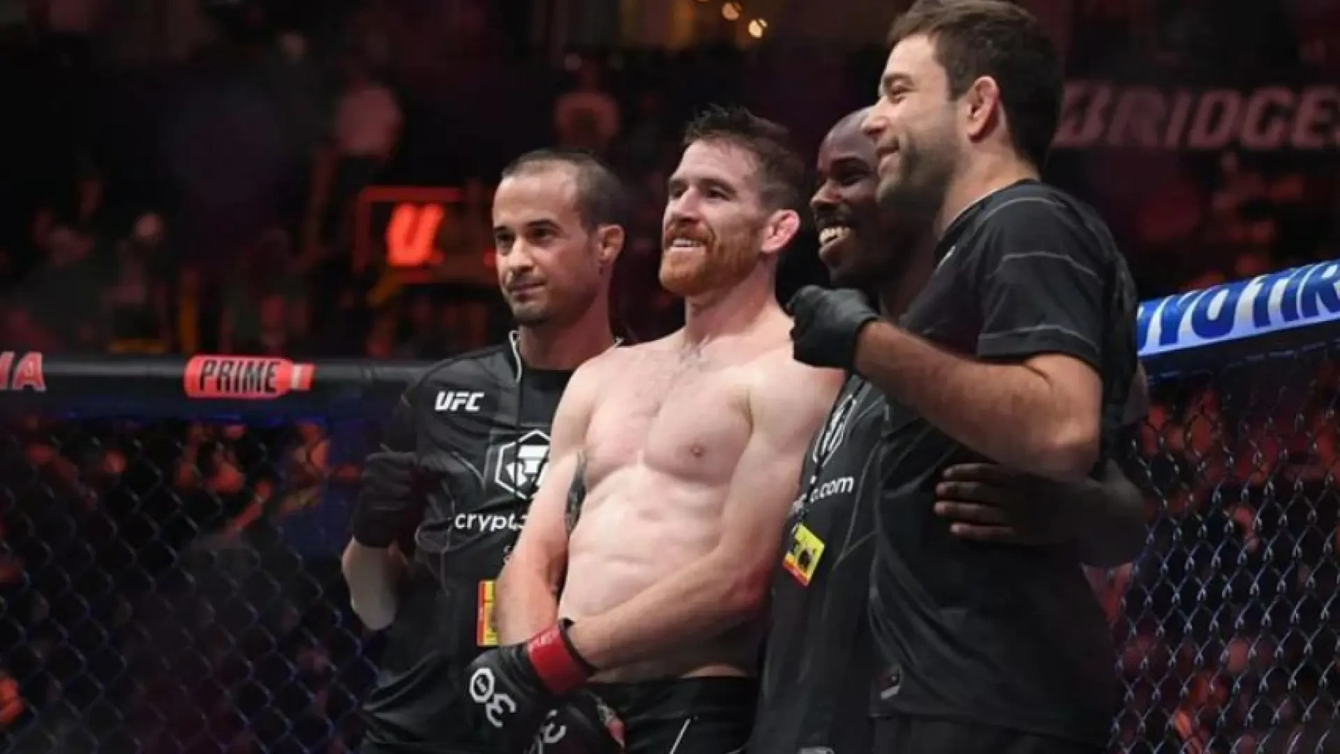 La opinión de Cory Sandhagen del combate frustrado entre Topuria y Makhachev: 