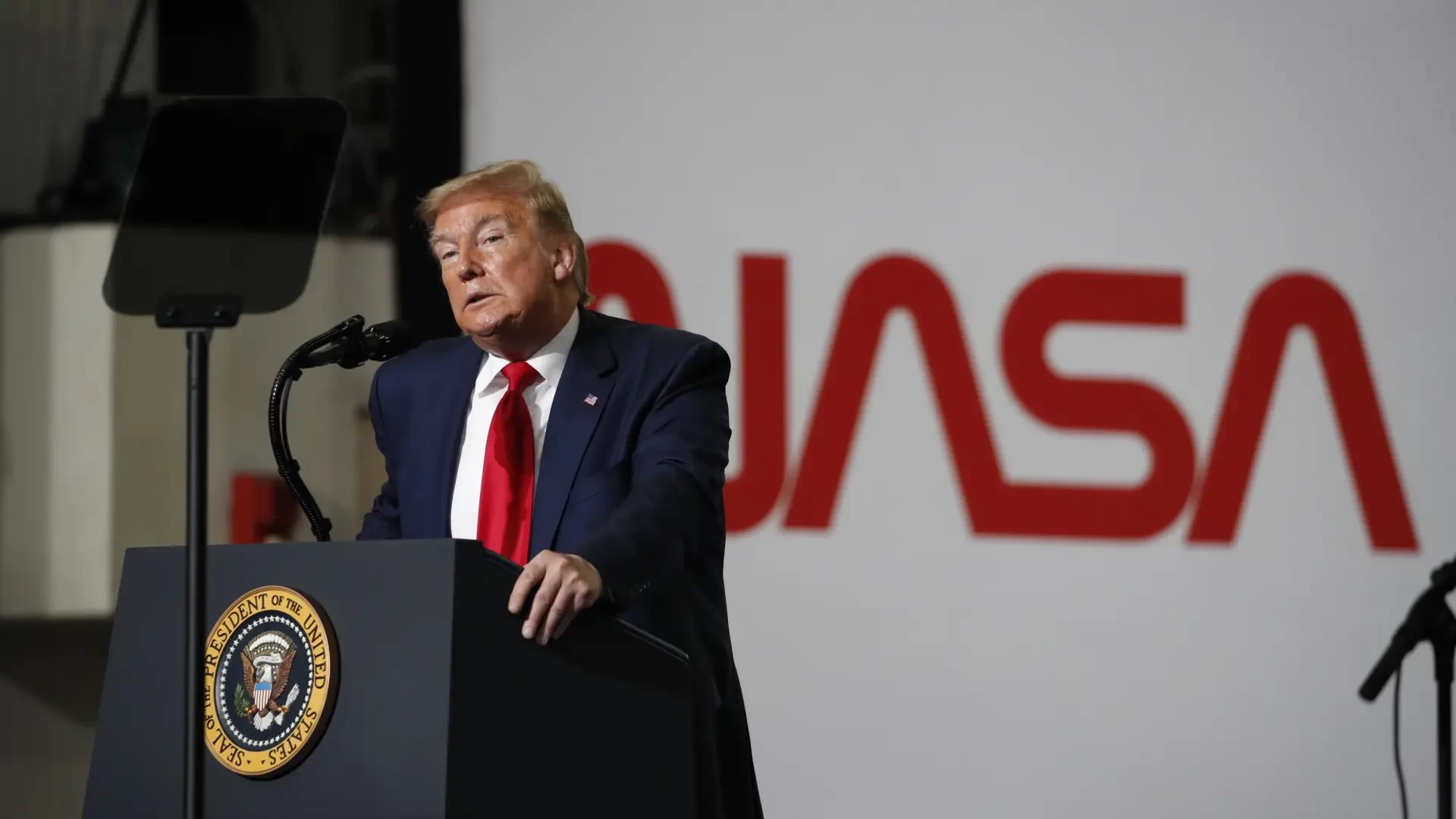 Empleados de la NASA transmiten en una carta su rechazo al rumbo de la agencia bajo el plan Trump 
