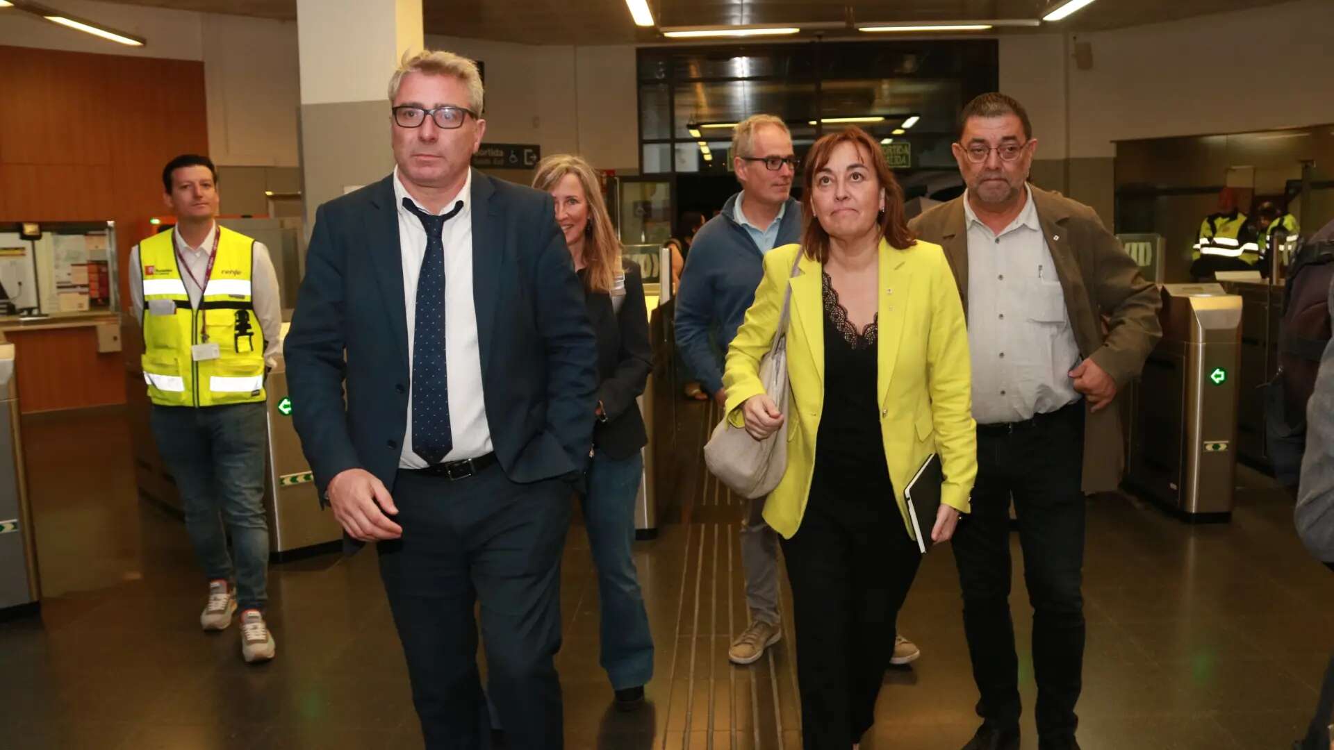 Paneque anuncia que habrá más frecuencias de bus entre Reus y Barcelona para los usuarios afectados por el corte ferroviario