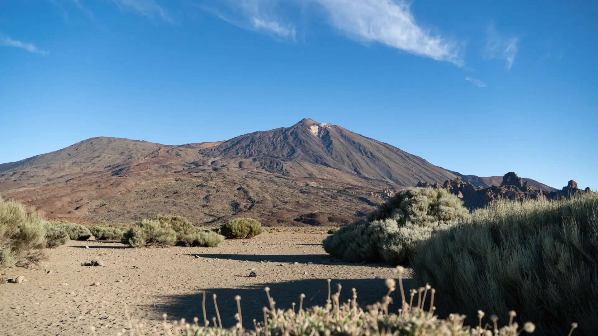 Localizadas otras 30 personas en el Teleférico del Teide, cerrado por mal tiempo