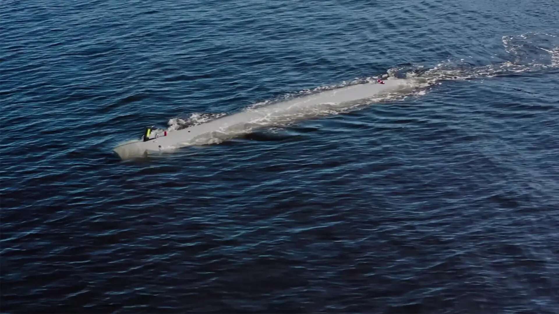 Un dron submarino totalmente autónomo establece un nuevo récord de profundidad: así es el Hugin Endurance