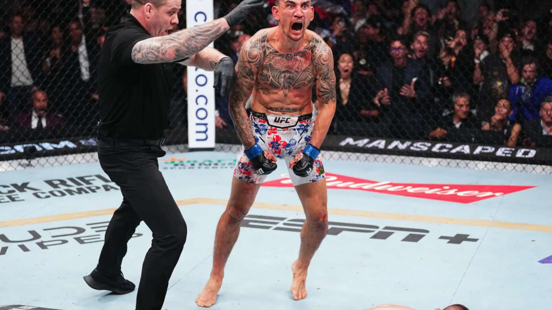 Max Holloway se mofa de Topuria por su reacción a un 'KO': 