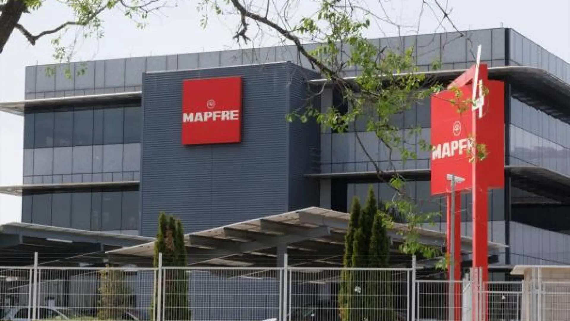 Mapfre lanza un seguro de ahorro a tres años que renta un 6,4% a vencimiento