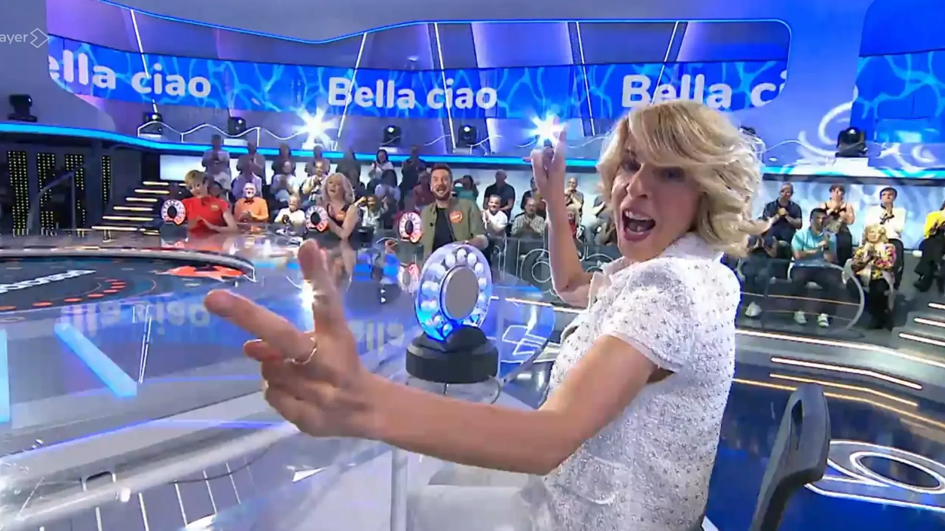 Sole Giménez conquista al público de 'Pasapalabra' cantando 'Bella Ciao'