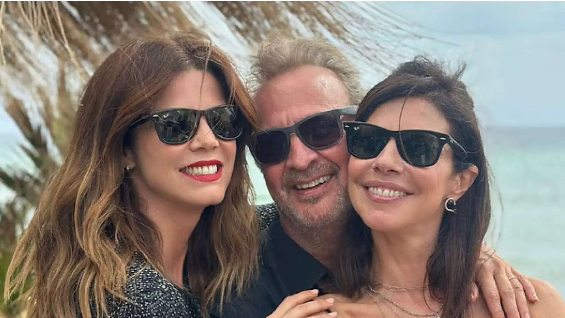 Maribel Verdú y Pedro Larrañaga celebran 25 años de matrimonio con sus mejores amigos