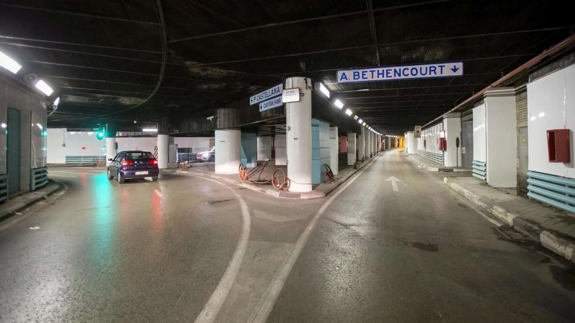 Los túneles de Azca comienzan las obras para instalar led y se suman a otros 11 pasos ya renovados