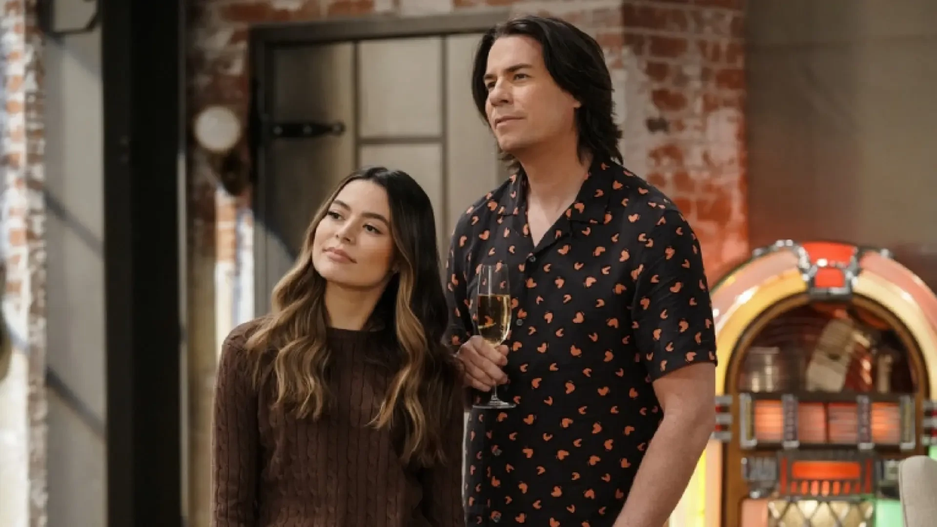 Así es, a sus 32 años, Miranda Cosgrove, la actriz de 'iCarly'