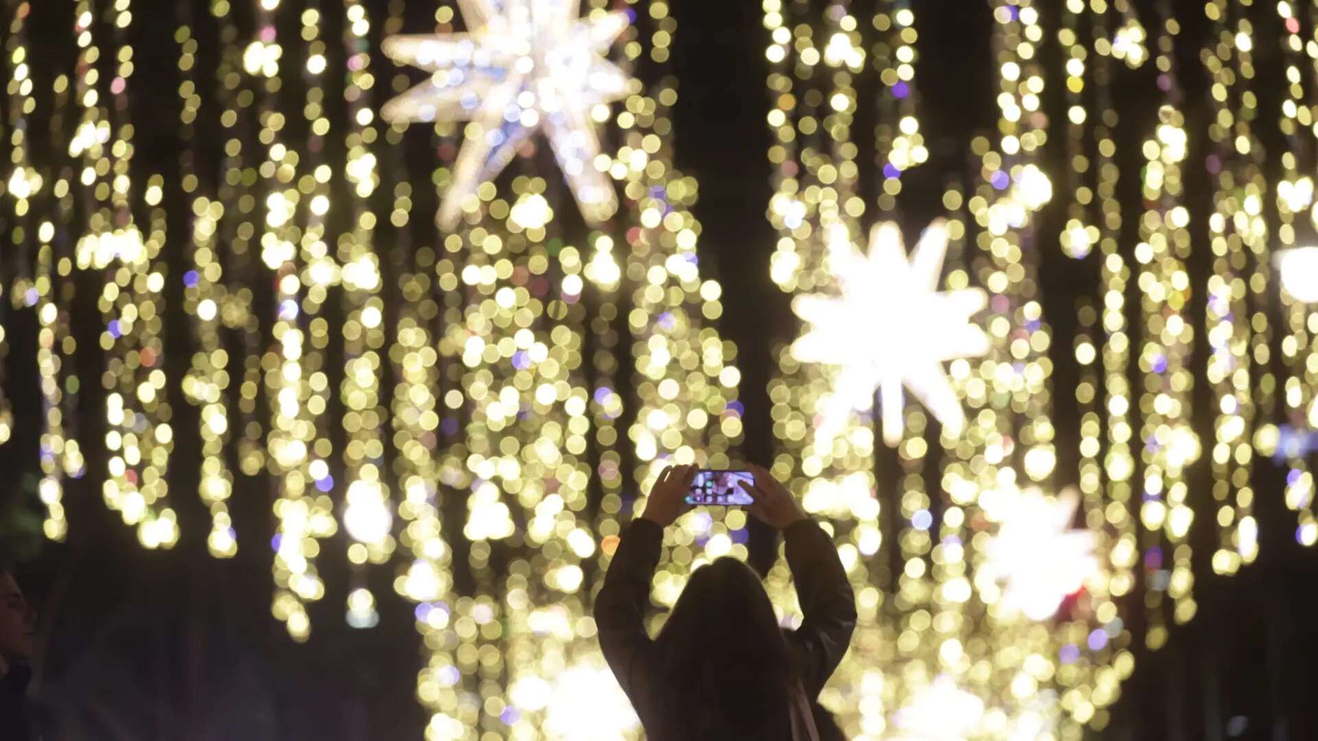 Barcelona encenderá las luces de Navidad el 28 de noviembre: tendrá más luz, 22 nuevas figuras iluminadas y un horario ampliado