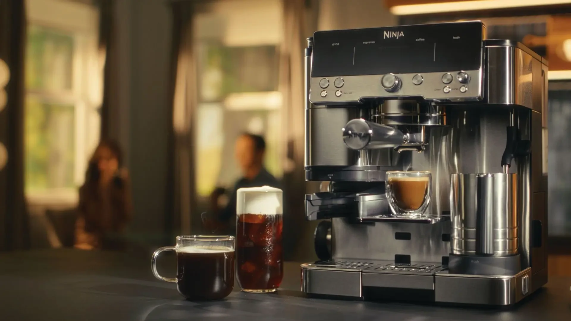 Ninja presenta en España su cafetera 3 en 1: expreso, filtro e infusión en frío en casa