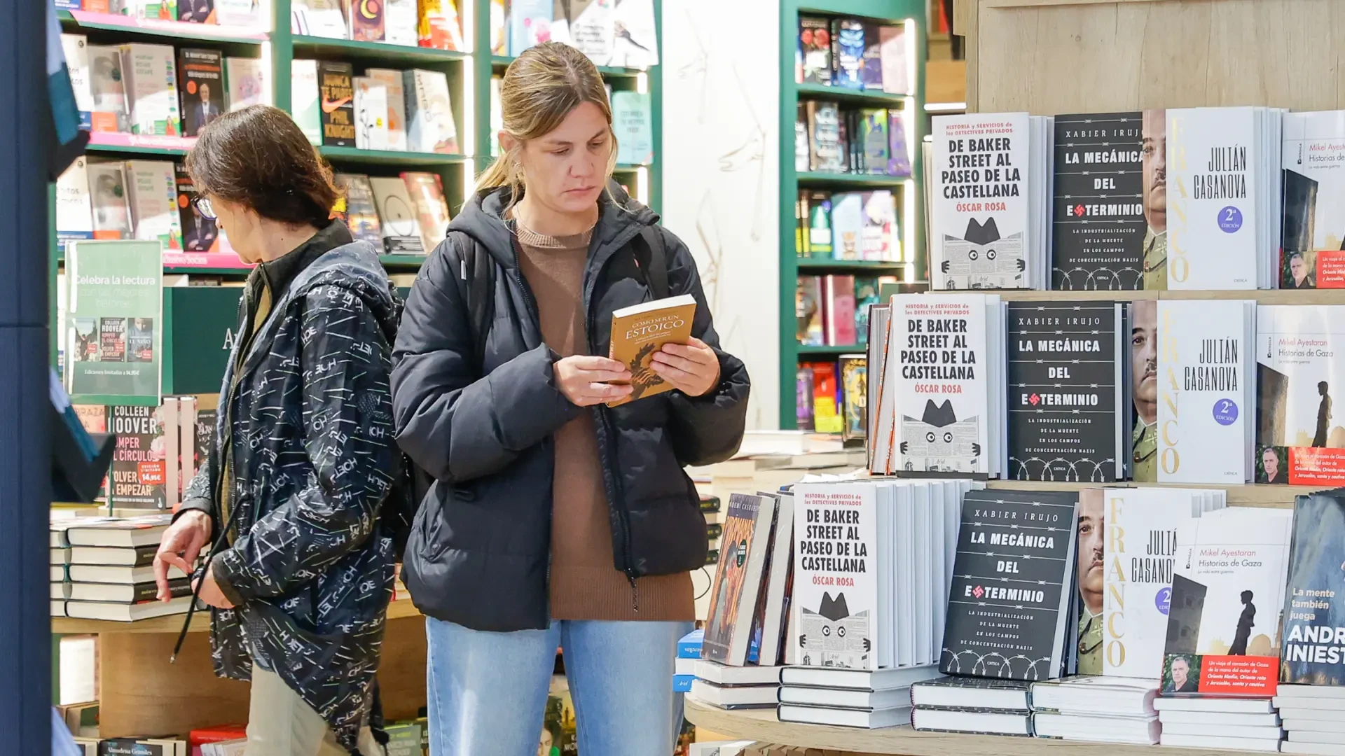 15 títulos + 1 para celebrar el Día del Libro: de Milena Busquets a Lobo Antunes, el cómic, los poemas de Joan Baez y la música pop