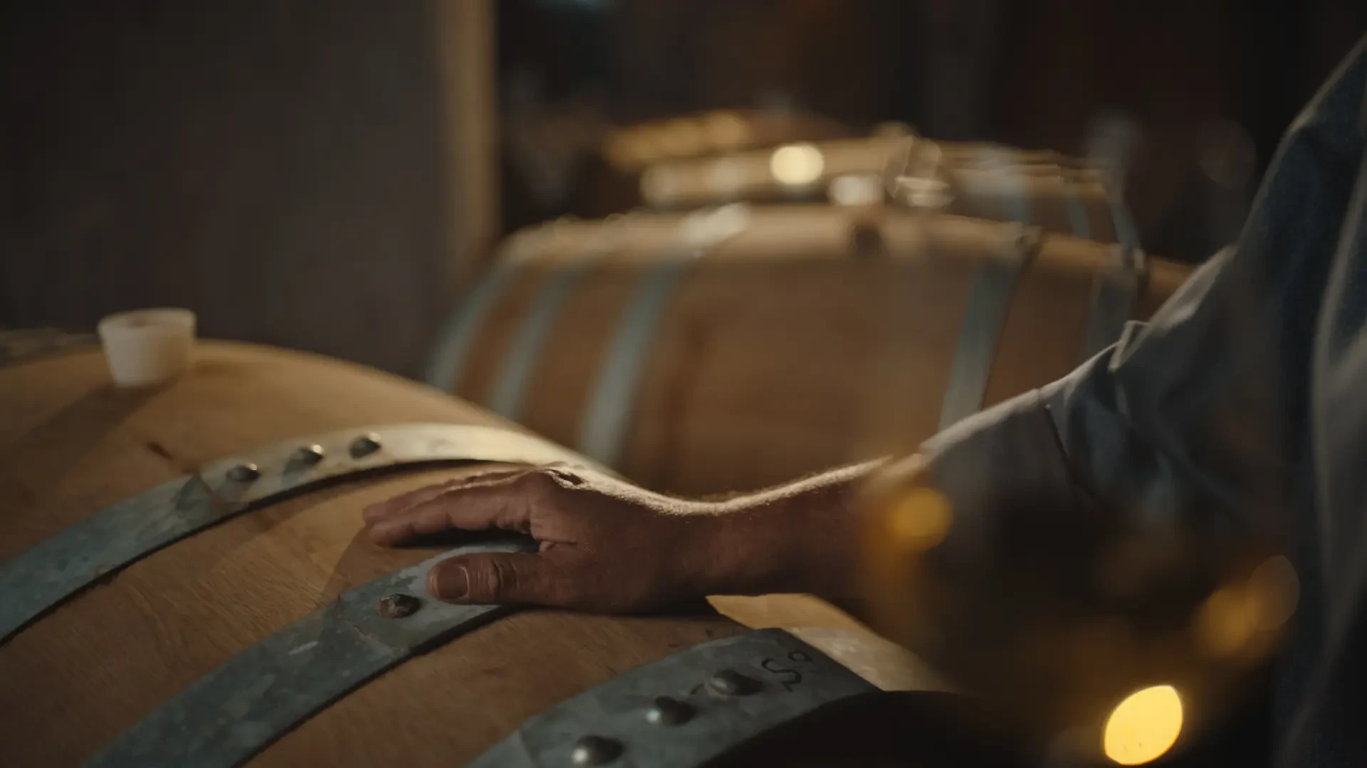 El país donde más vino se bebe es el más pequeño del mundo: se consumen 74 litros por persona