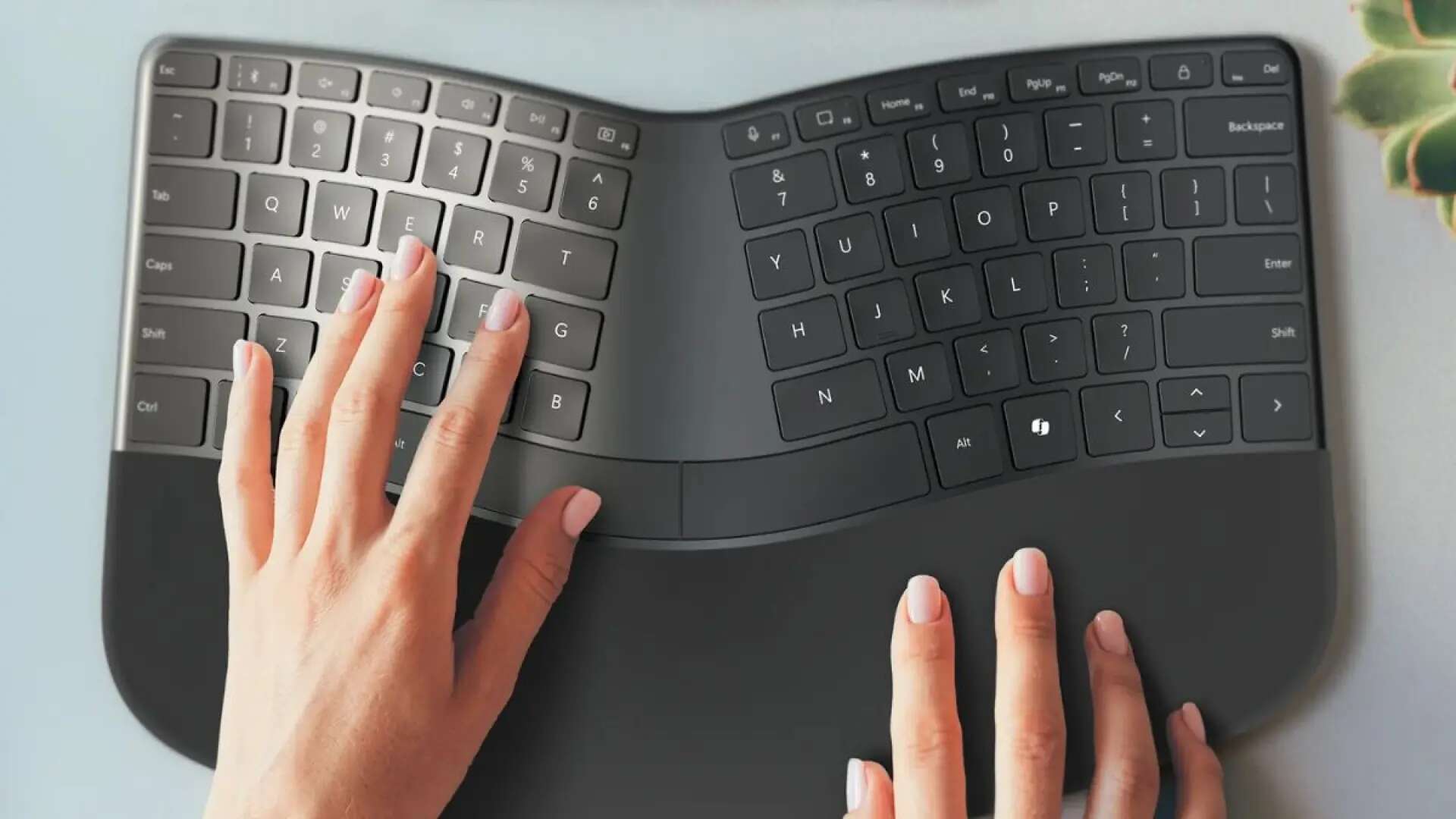 Microsoft ha diseñado un extraño teclado para que sea el top de la ergonomía