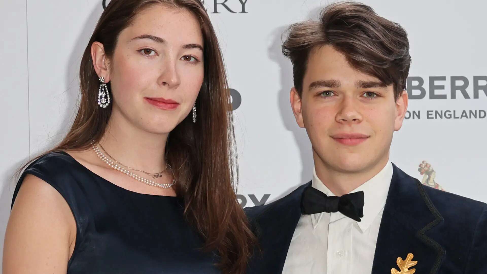 ¿Boda en la familia real británica? El nieto de la princesa Margarita presenta oficialmente a su novia