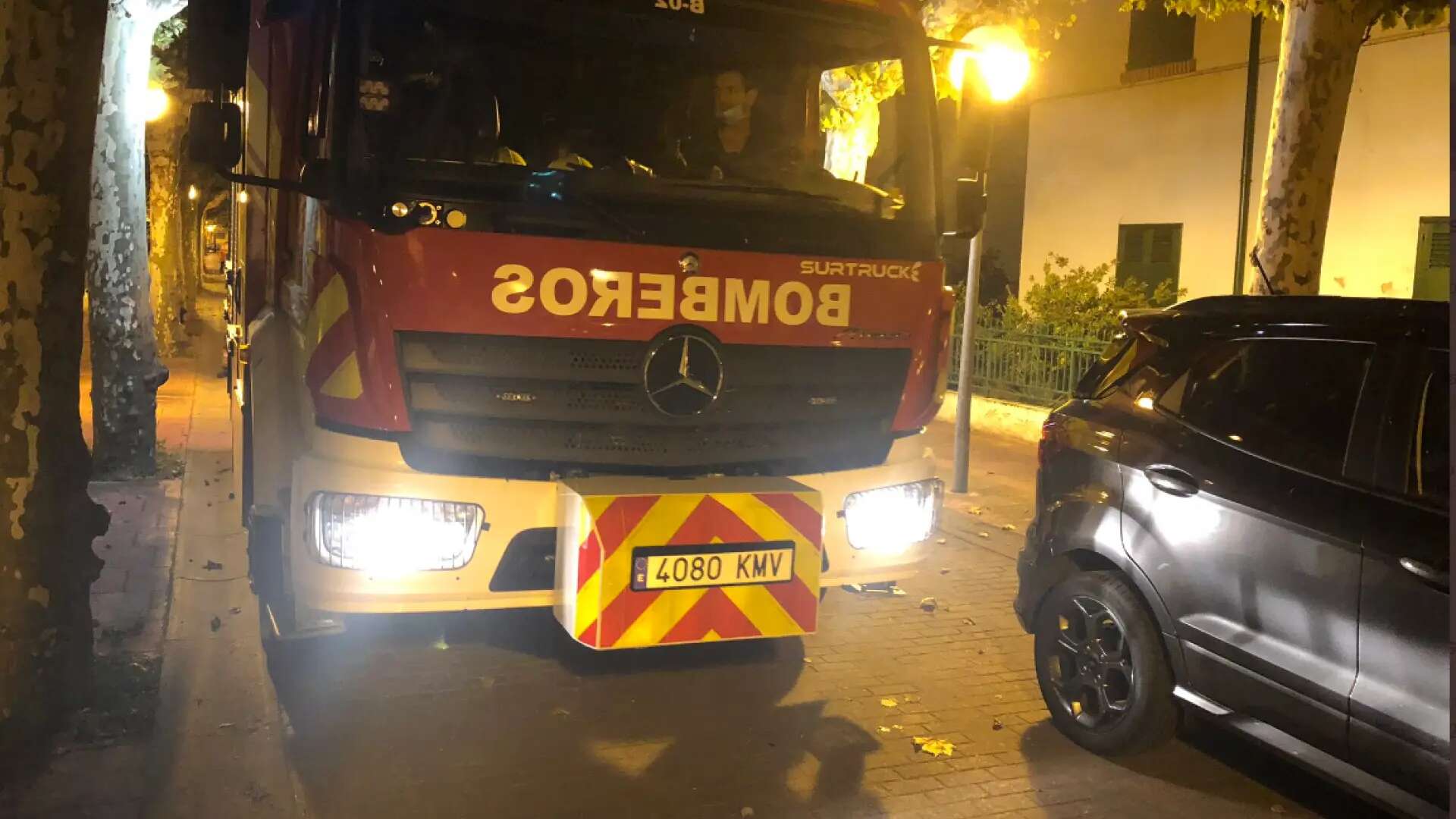 Incendio en un edificio de Logroño: 16 vecinos son evacuados al hospital tras sufrir una intoxicación