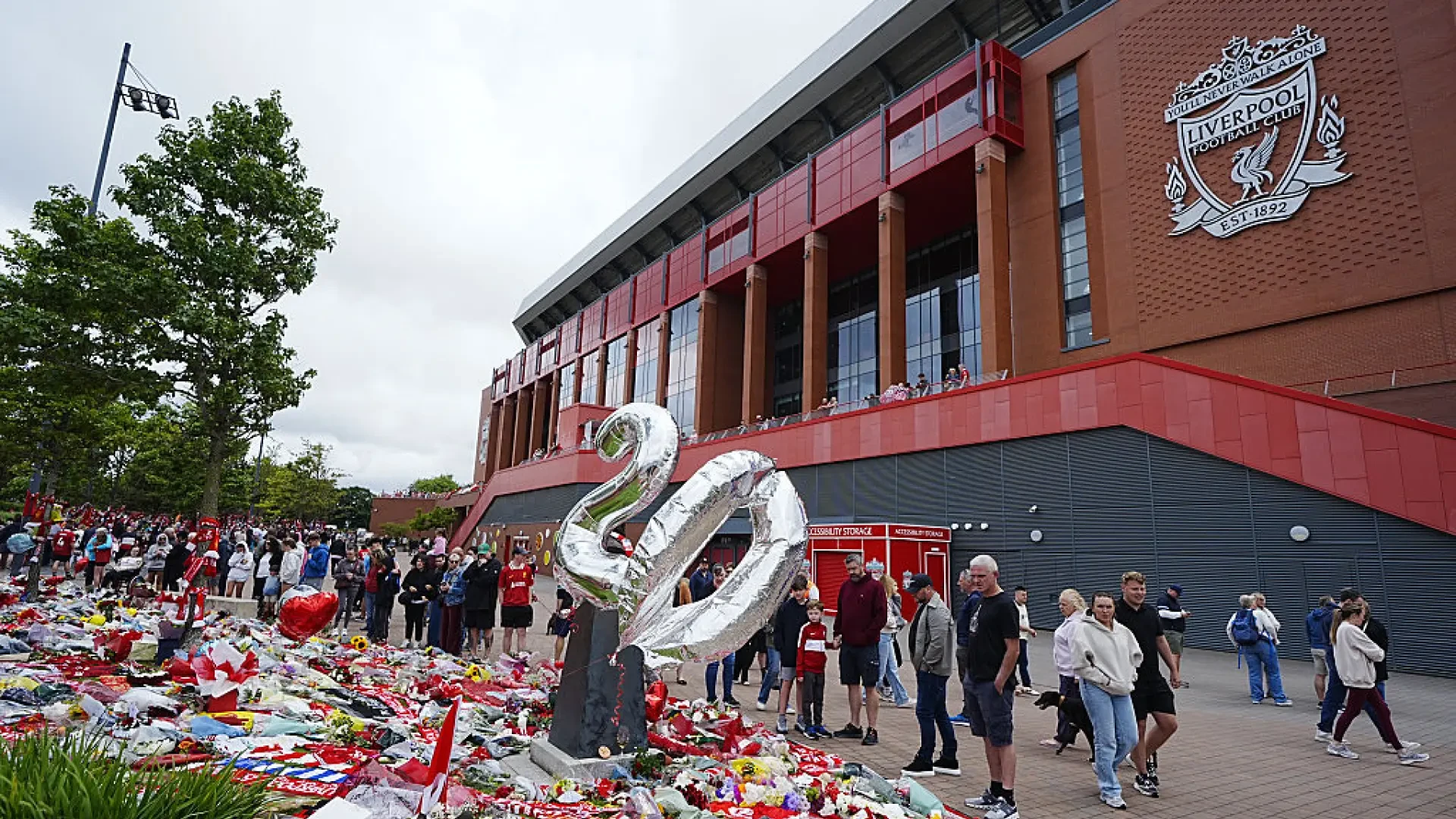 El Liverpool homenajeará para siempre a Diogo Jota con una escultura