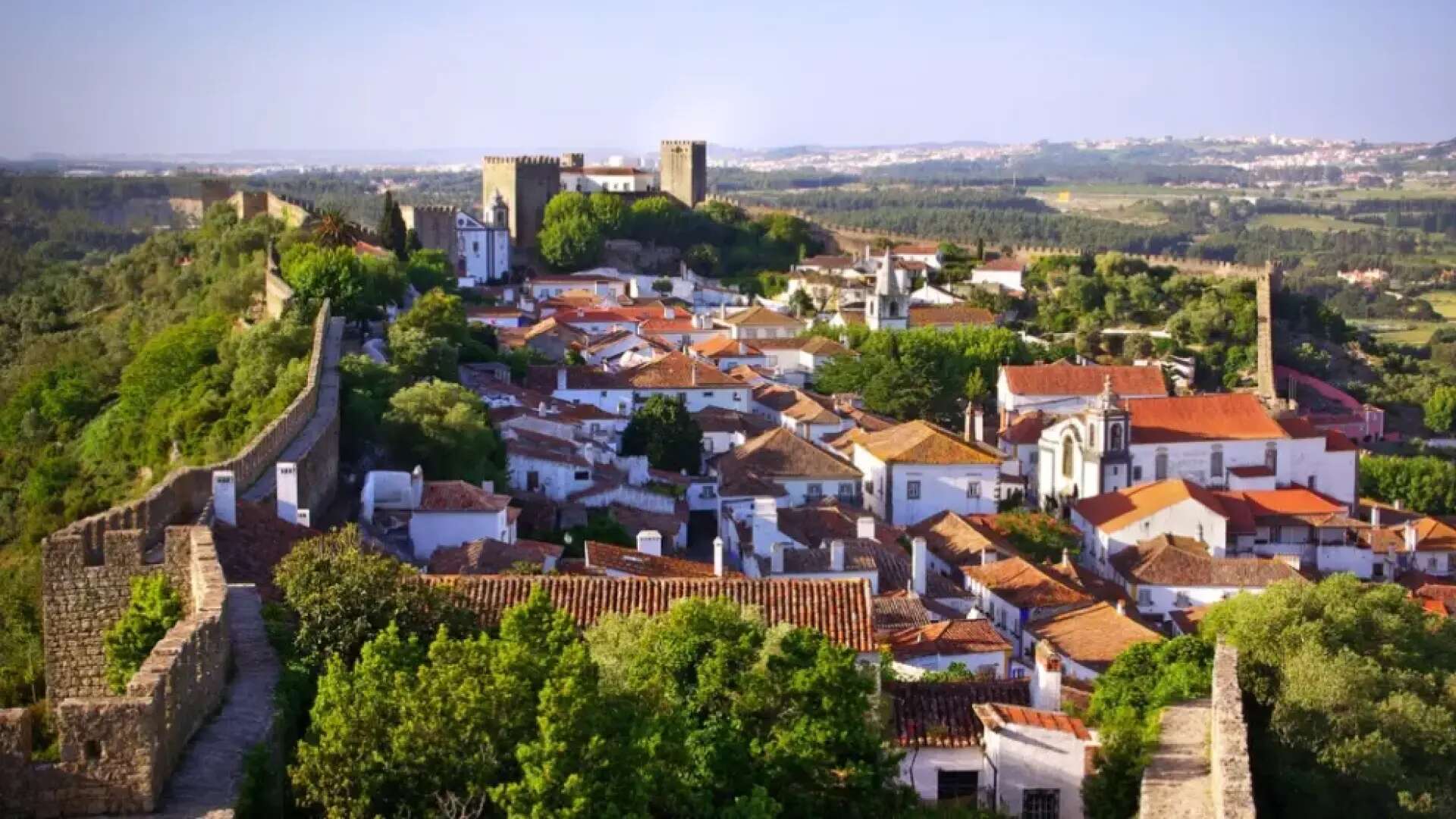 Uno de los pueblos más bonitos de Portugal: naturaleza, aire medieval y un castillo histórico